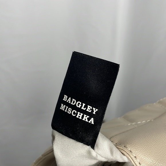 Badgley Mischka Vegan Leather Cream Beige Pearl - Picture 5 of 8